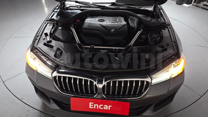 BMW 5 Series 2023 — 5