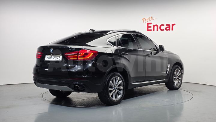 BMW X6 2015 — 2
