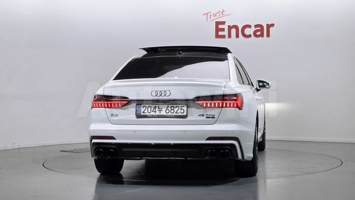 Audi A6 2022 — 4