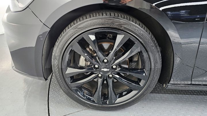 Chevrolet Malibu 2018 — 5