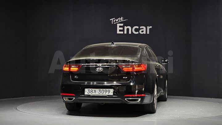 Kia K7 2018 — 4