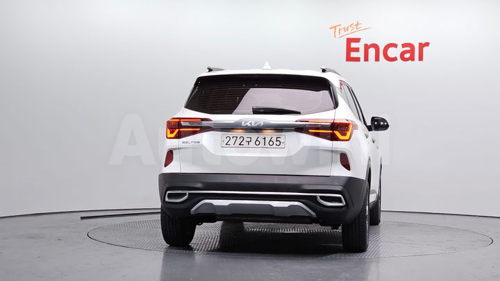 Kia Seltos 2023 — 4