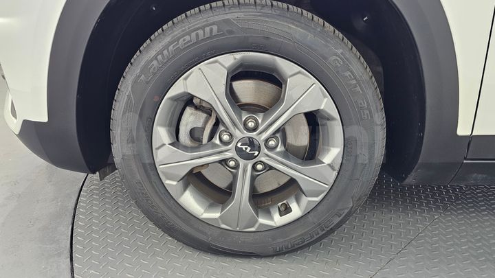 Kia Seltos 2023 — 5
