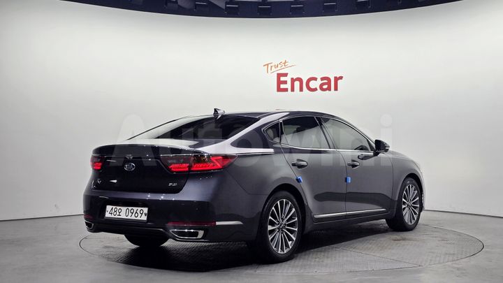 Kia K7 2016 — 2