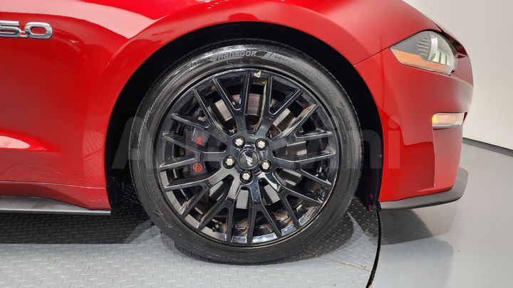 Ford Mustang 2021 — 5