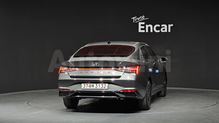 Hyundai Avante 2023 — 3