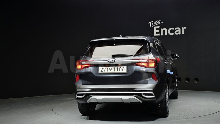 Kia Seltos 2022 — 4