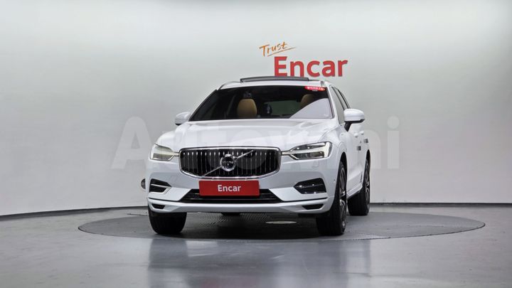 Volvo XC60 2020 — 2