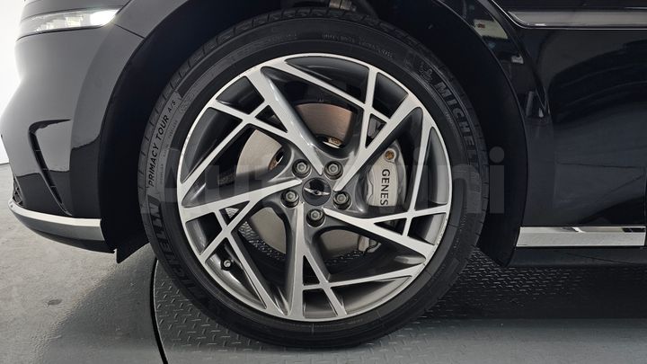Genesis G90 2023 — 4