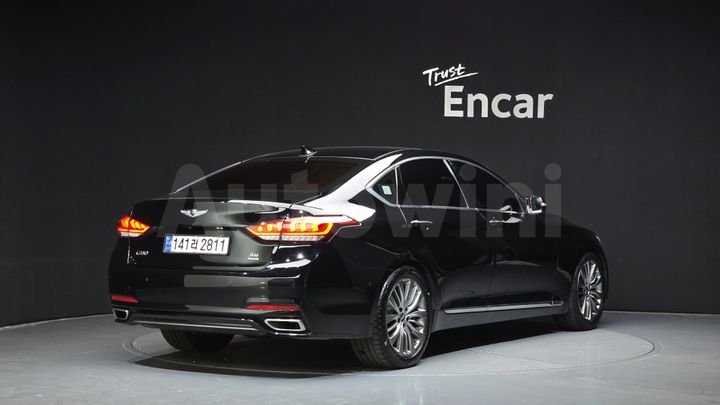 Genesis G80 2017 — 2