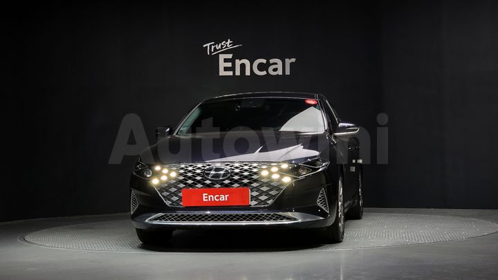 Hyundai Grandeur 2022 — 3