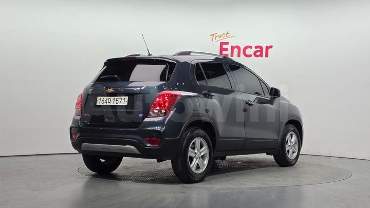 Chevrolet Trax 2020 — 2