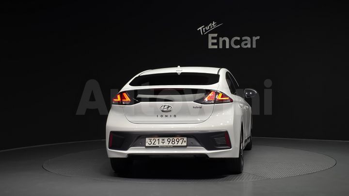 Hyundai Ioniq 2020 — 4
