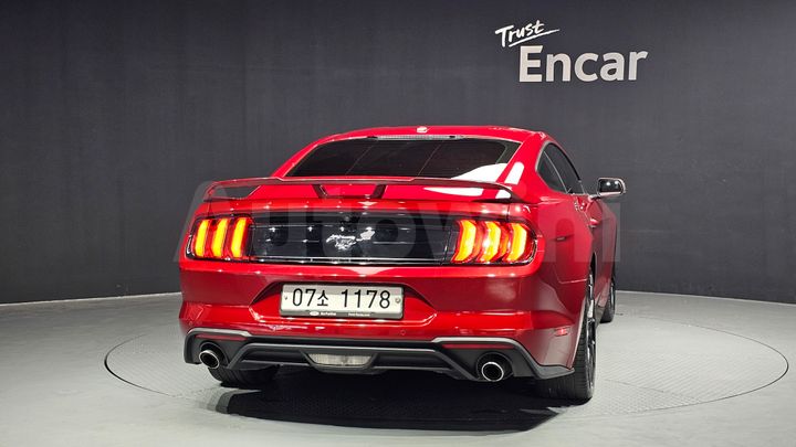 Ford Mustang 2018 — 4