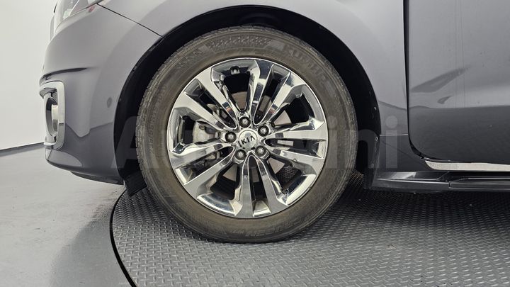Kia Carnival 2017 — 4