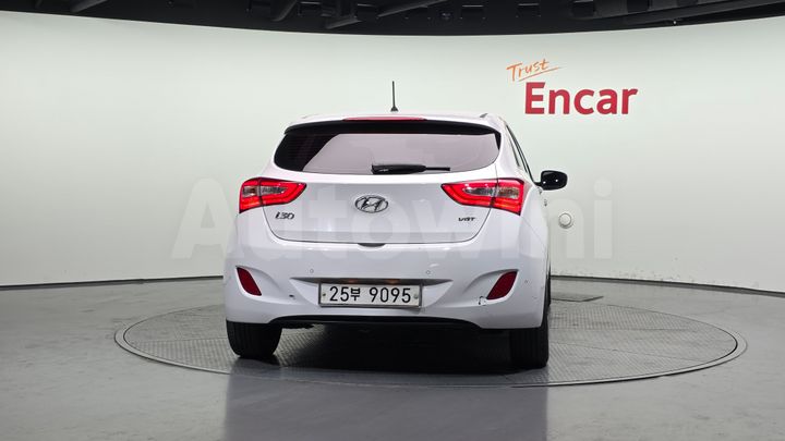 Hyundai i30 2013 — 4