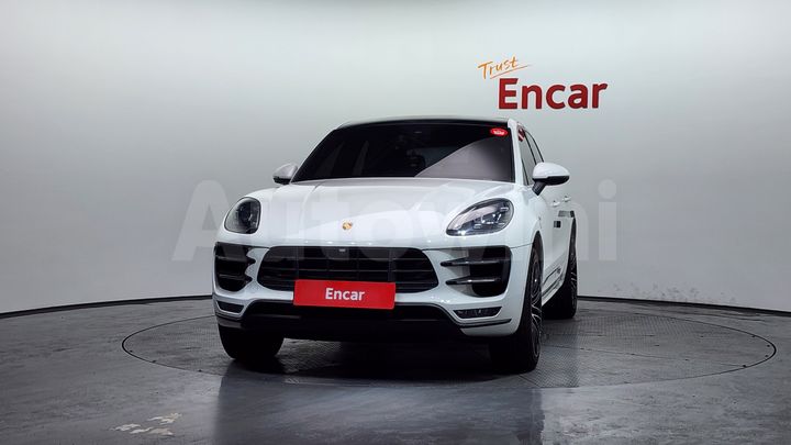 Porsche Macan 2017 — 3