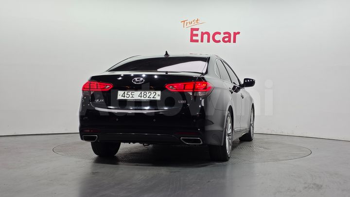 Hyundai Aslan 2015 — 4