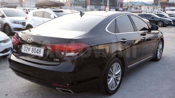 Hyundai Aslan 2015 — 5