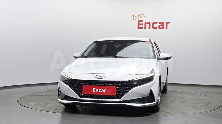 Hyundai Avante 2023 — 3
