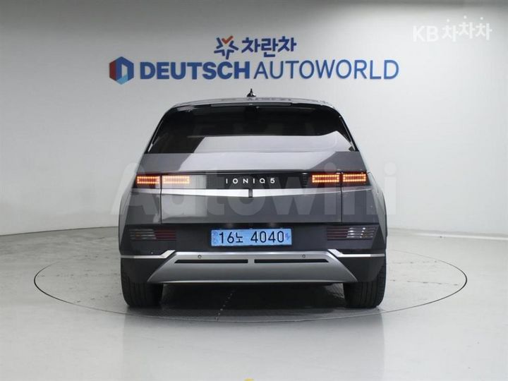 Hyundai Ioniq5 2022 — 4