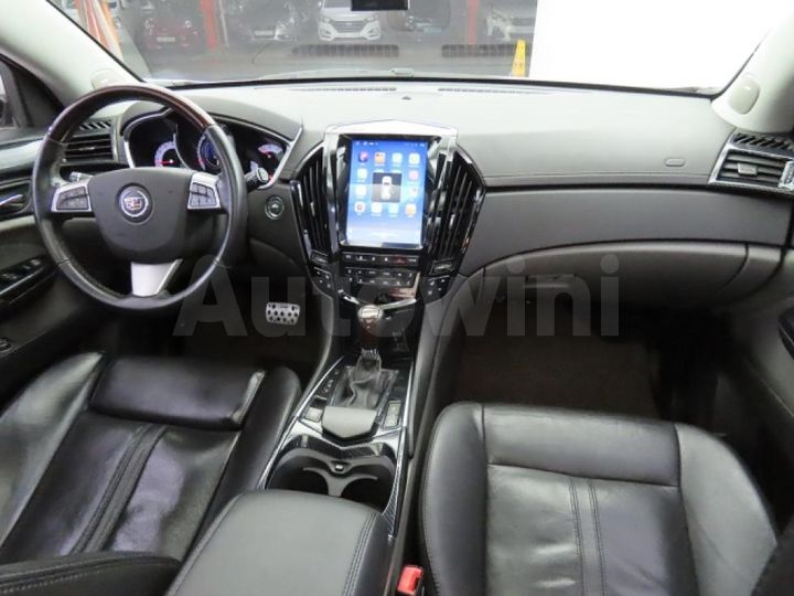 Cadillac SRX 2011 — 5