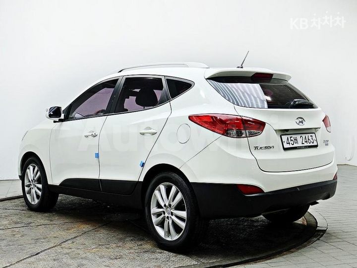 Hyundai Tucson 2011 — 4