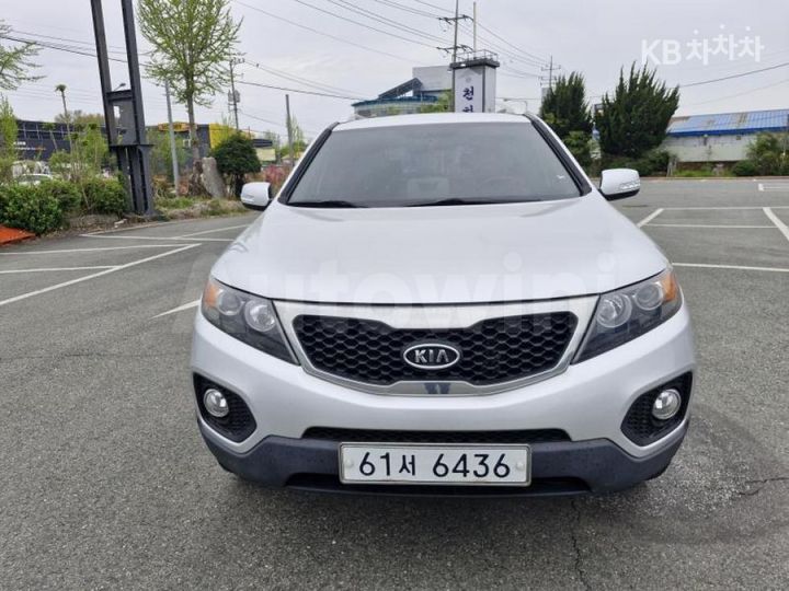 Kia Sorento 2010 — 2