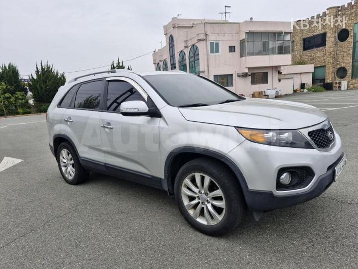 Kia Sorento 2010 — 3