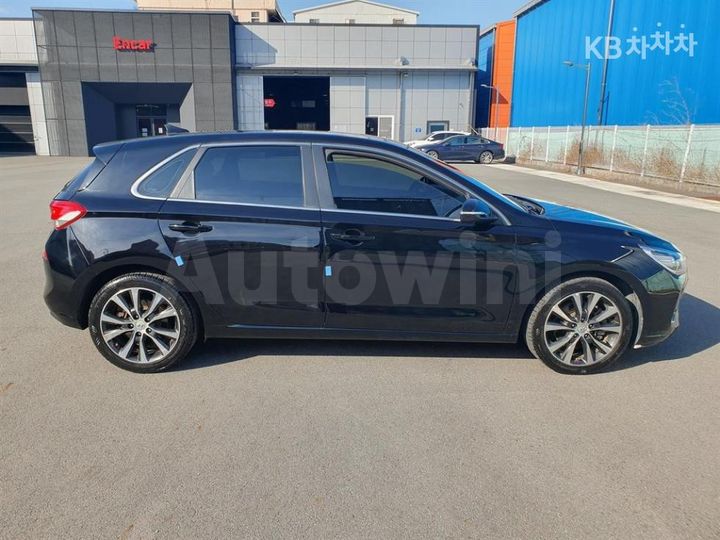 Hyundai i30 2018 — 3