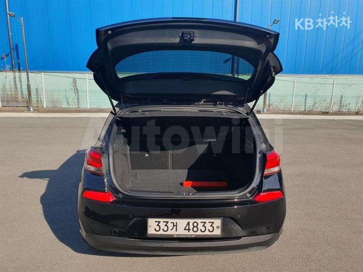 Hyundai i30 2018 — 5