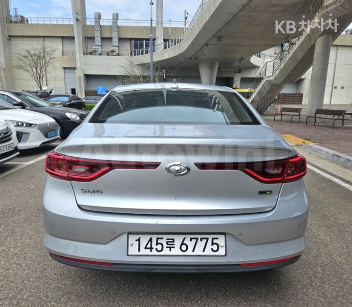 Renault SM6 2017 — 5