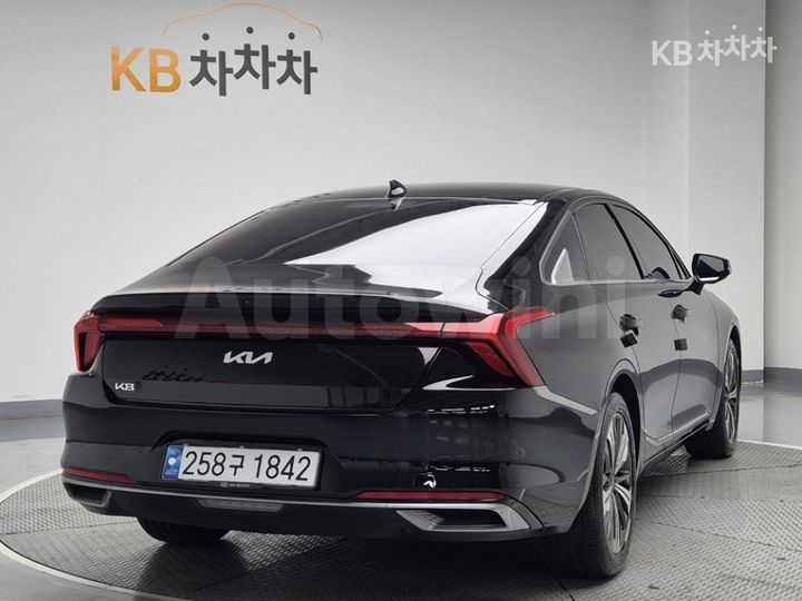 Kia K8 2022 — 3