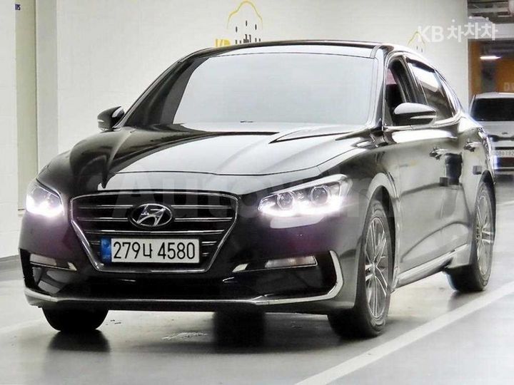 Hyundai Grandeur 2018 — 2