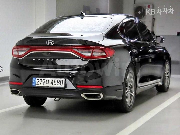 Hyundai Grandeur 2018 — 4