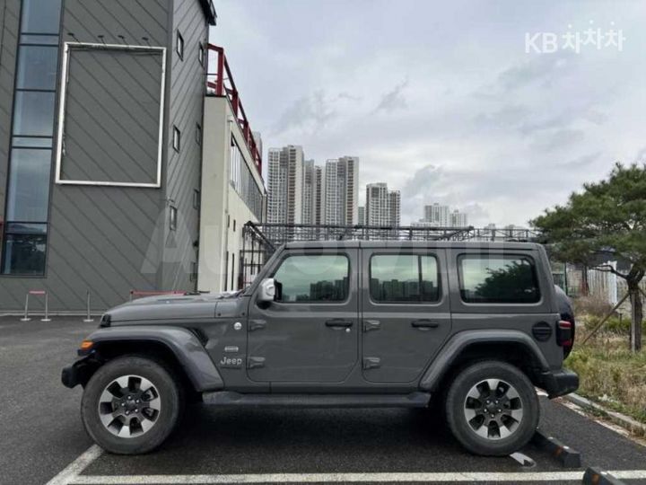 Jeep Wrangler 2022 — 3