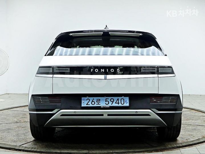 Hyundai Ioniq5 2023 — 3
