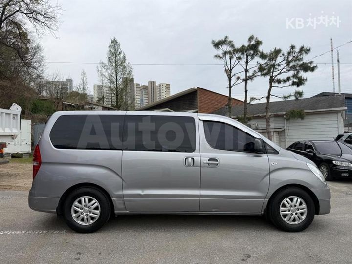 Hyundai Starex 2016 — 4