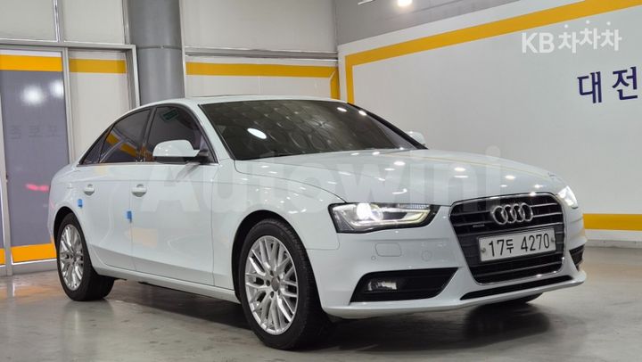 Audi A4 2015 — 2
