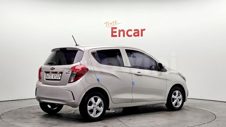 Chevrolet Spark 2017 — 2