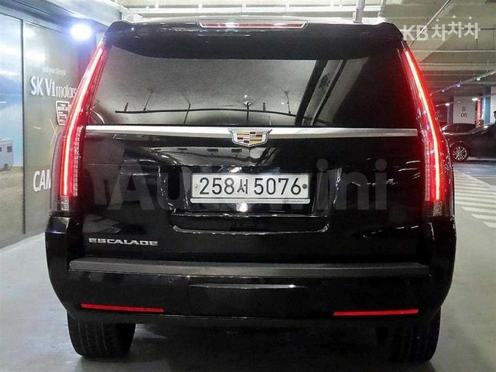 Cadillac Escalade 2019 — 5