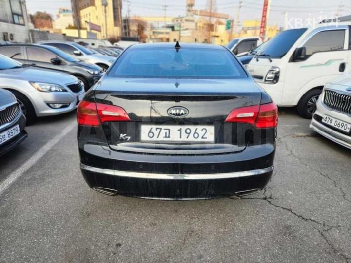 Kia K7 2011 — 4
