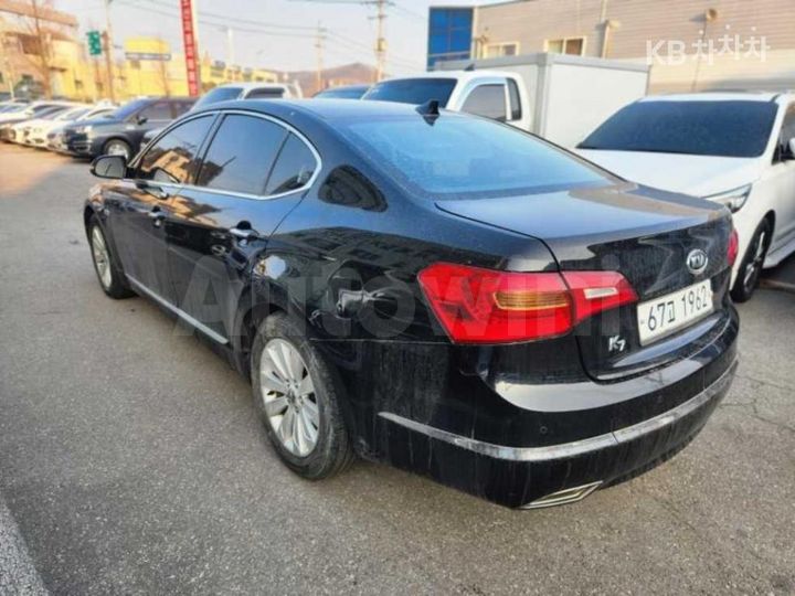 Kia K7 2011 — 5