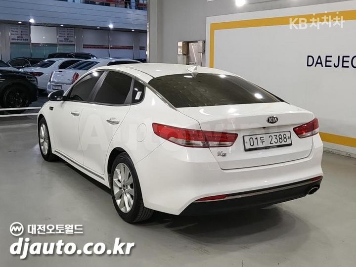 Kia K5 2017 — 4