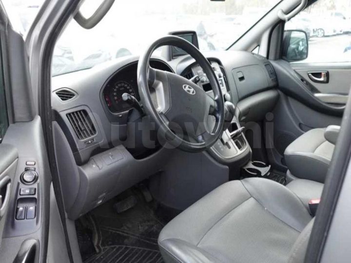 Hyundai Starex 2011 — 5