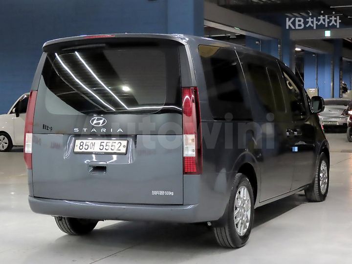 Hyundai Staria 2022 — 4