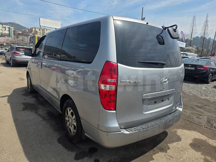 Hyundai Starex 2015 — 4