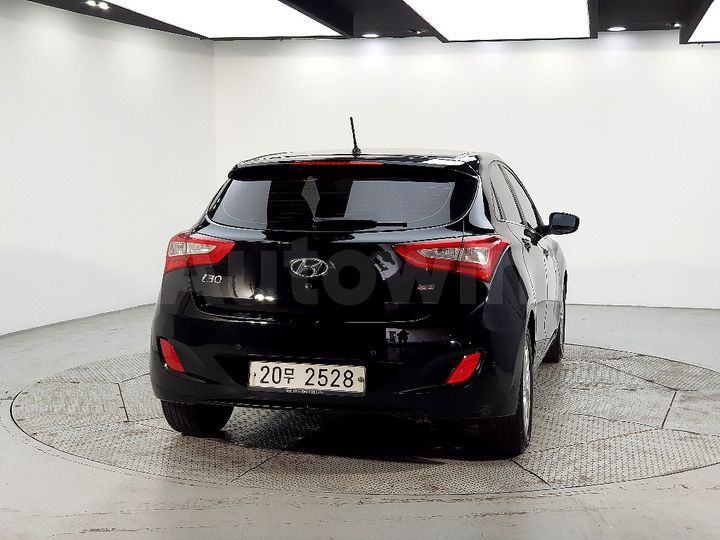 Hyundai i30 2012 — 3