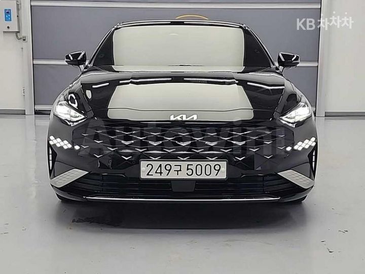 Kia K8 2023 — 2