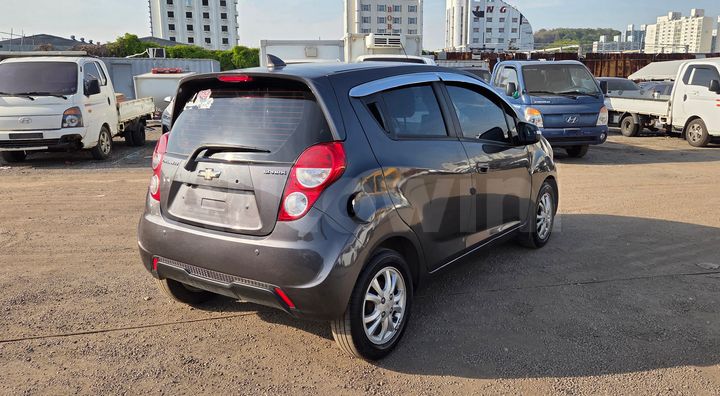 Chevrolet Spark 2015 — 4